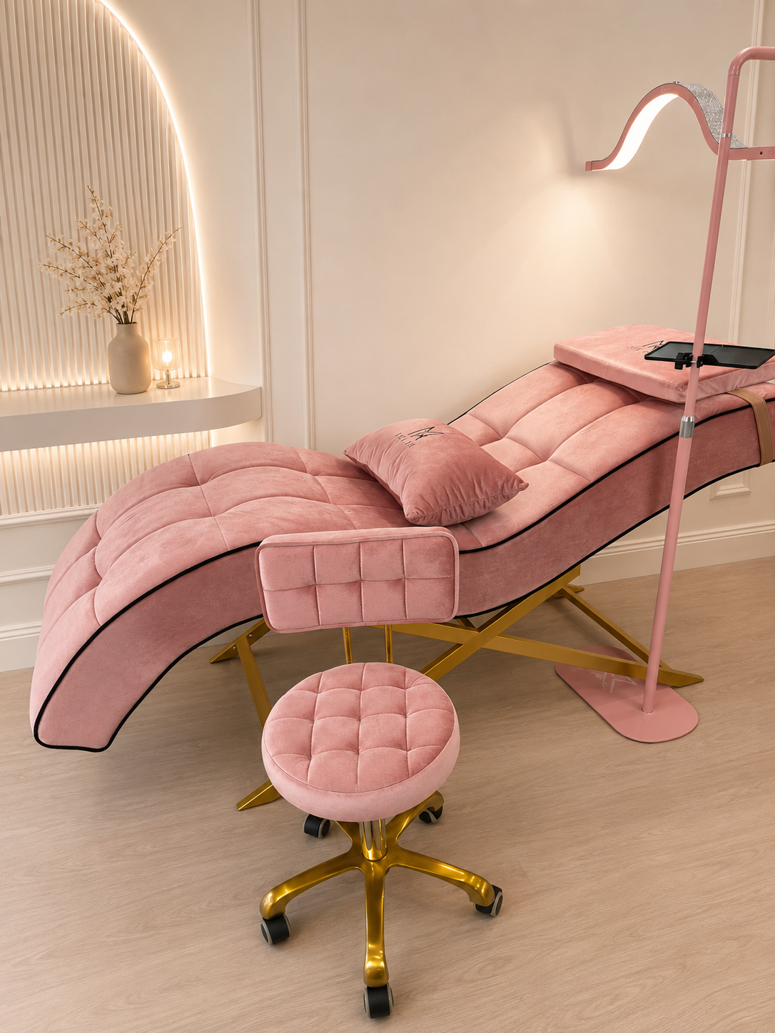 Signature Curved Beds